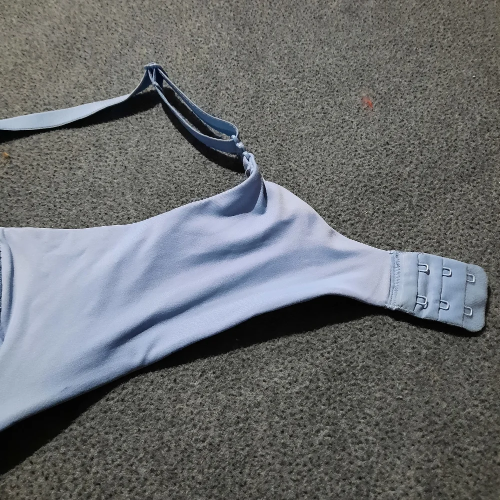 blue bra - Picture 2 of 4